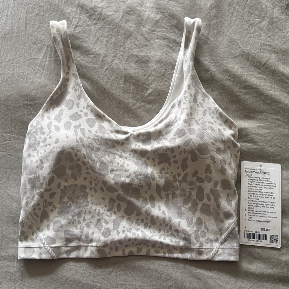 lululemon athletica NWOT Cheetah White and Gray Patterned Top